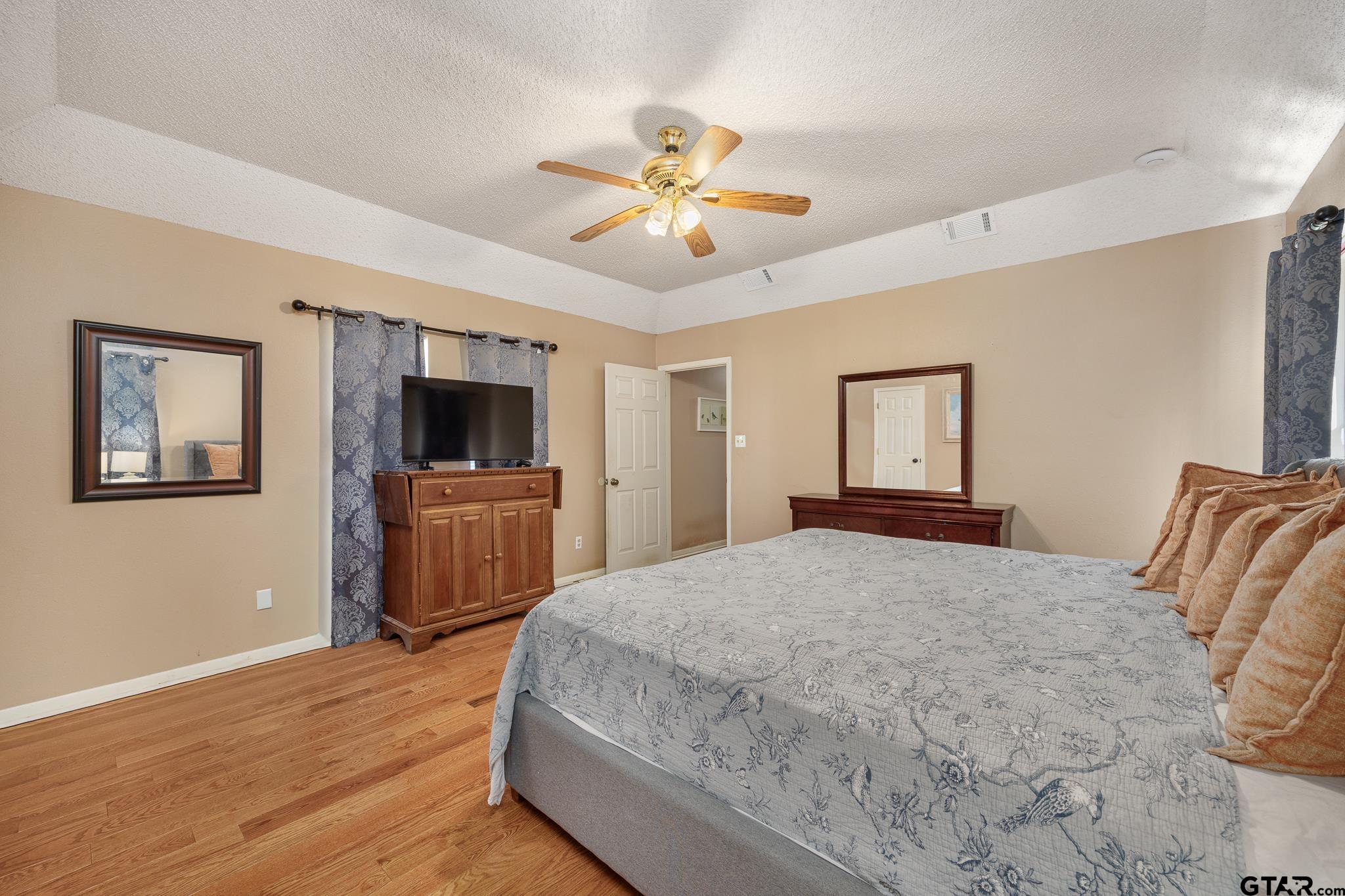 17137 County Road 43 Tyler, TX 75704 - Photo 16 of 47