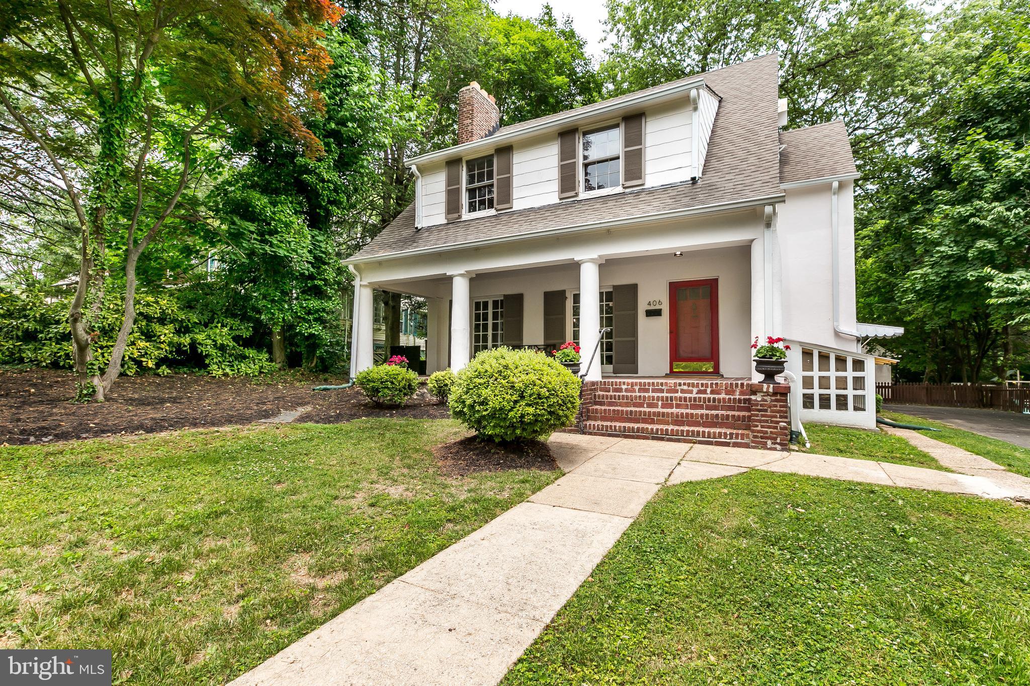 406 Hollen Road Baltimore, MD 21212 - Photo 2 of 43 This home draws you in with its curb appeal