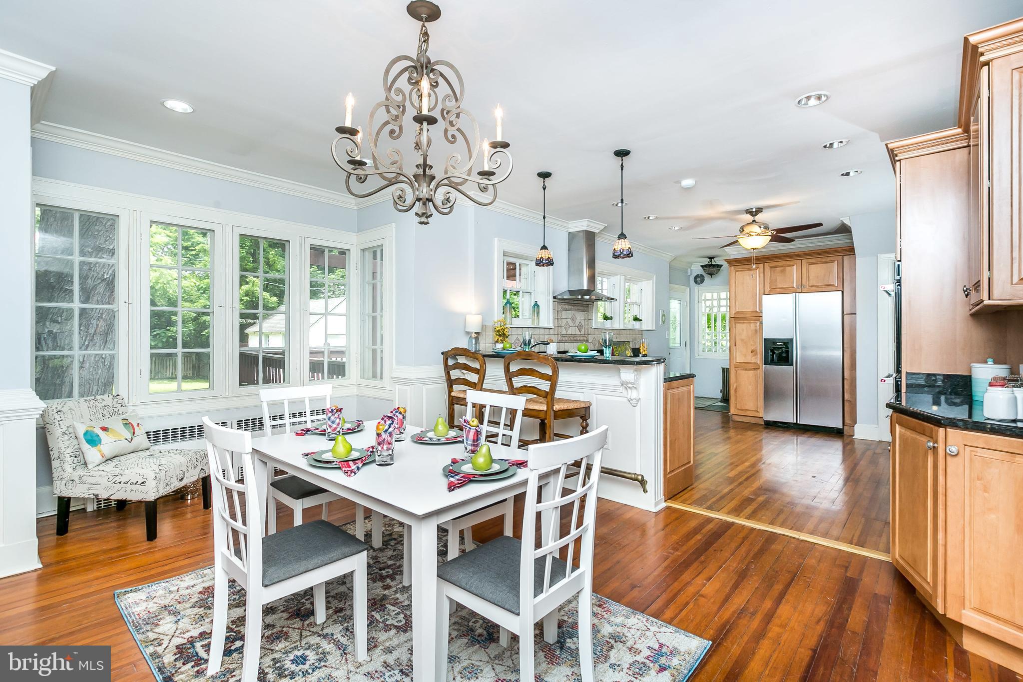 406 Hollen Road Baltimore, MD 21212 - Photo 13 of 43 Open concept unites the dining room and kitchen
