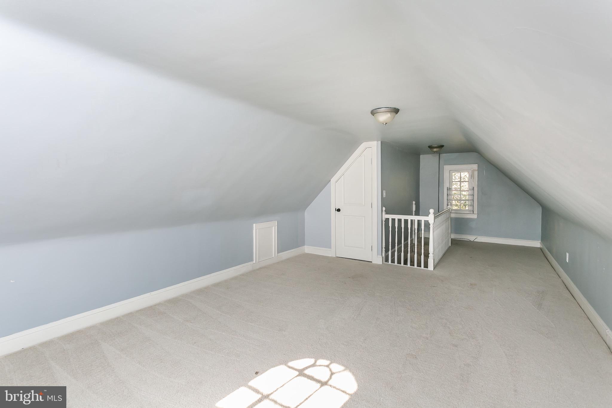 406 Hollen Road Baltimore, MD 21212 - Photo 31 of 43 Another perspective of the spacious 3rd level loft