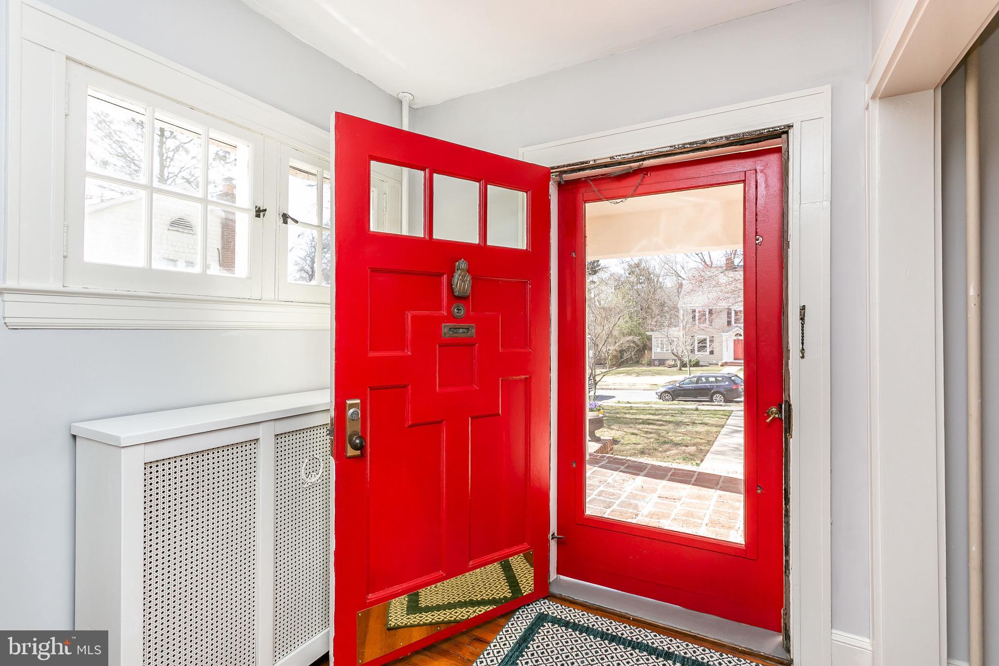 406 Hollen Road Baltimore, MD 21212 - Photo 6 of 43 You are welcomed into the gracious foyer