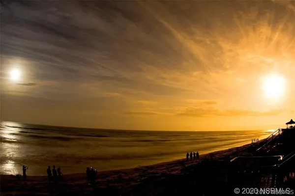 $8,000 | 421 South Atlantic Avenue, Unit 806, New Smyrna Beach, FL 32169