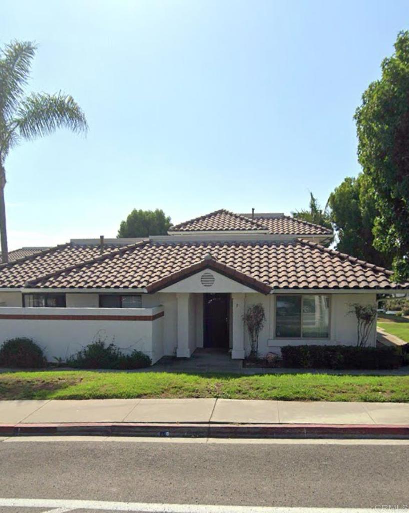 320 Grapevine Road, Unit 5 Vista, CA 92083 - Photo 3 of 4