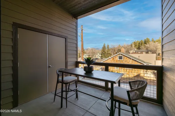 $911,905 | 310 East Birch Avenue, Unit 211, Flagstaff, AZ 86001