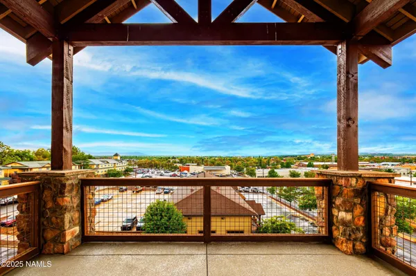 $911,905 | 310 East Birch Avenue, Unit 211, Flagstaff, AZ 86001