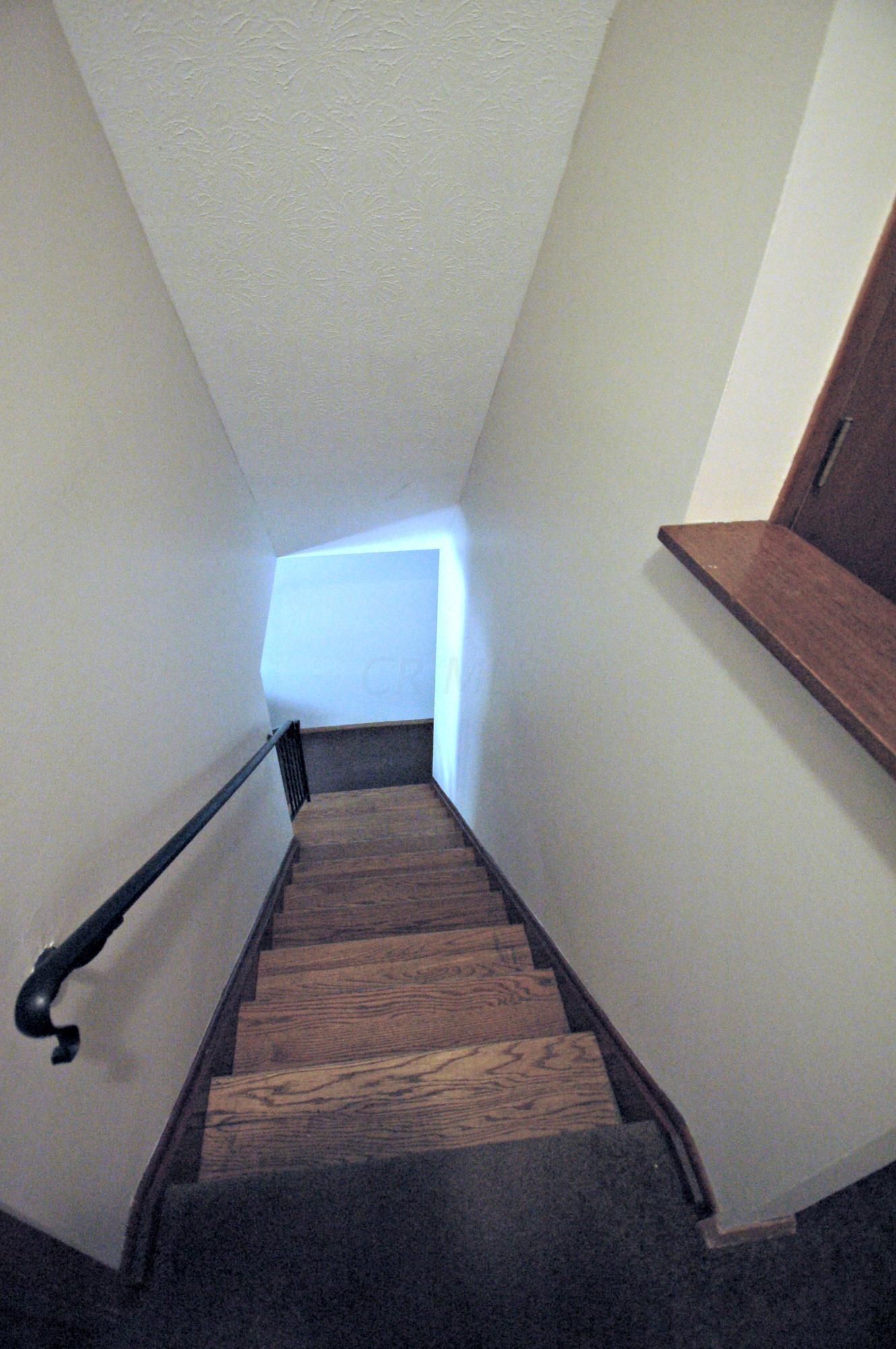 125-127 West Pacemont Road Columbus, OH 43202 - Photo 14 of 37