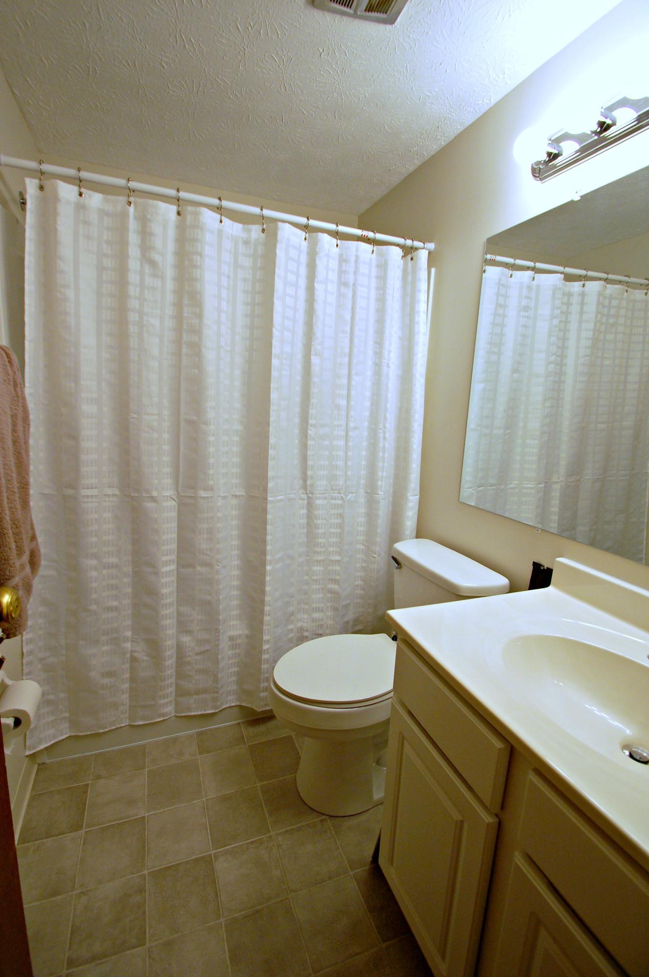 125-127 West Pacemont Road Columbus, OH 43202 - Photo 19 of 37
