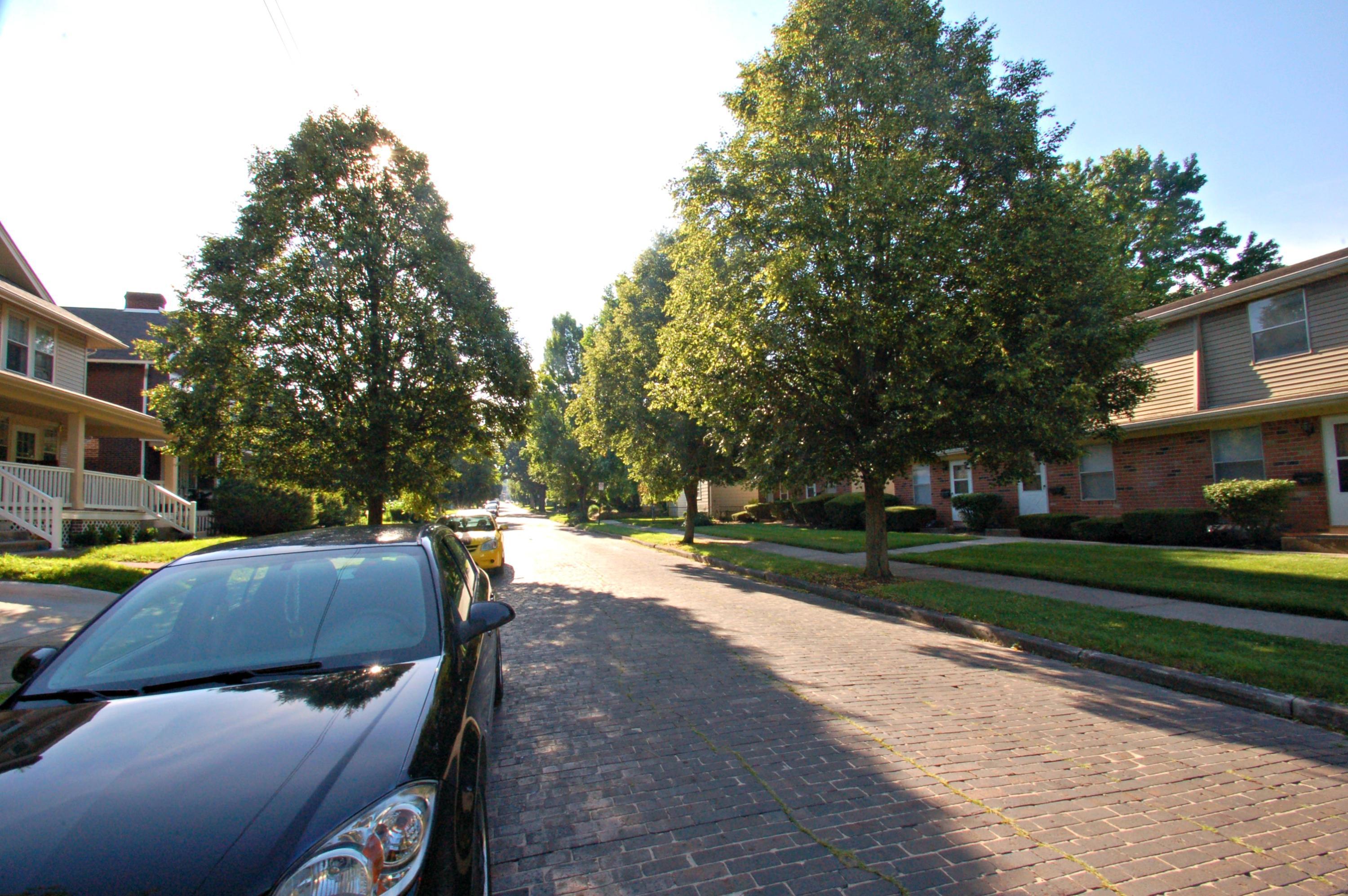 125-127 West Pacemont Road Columbus, OH 43202 - Photo 35 of 37