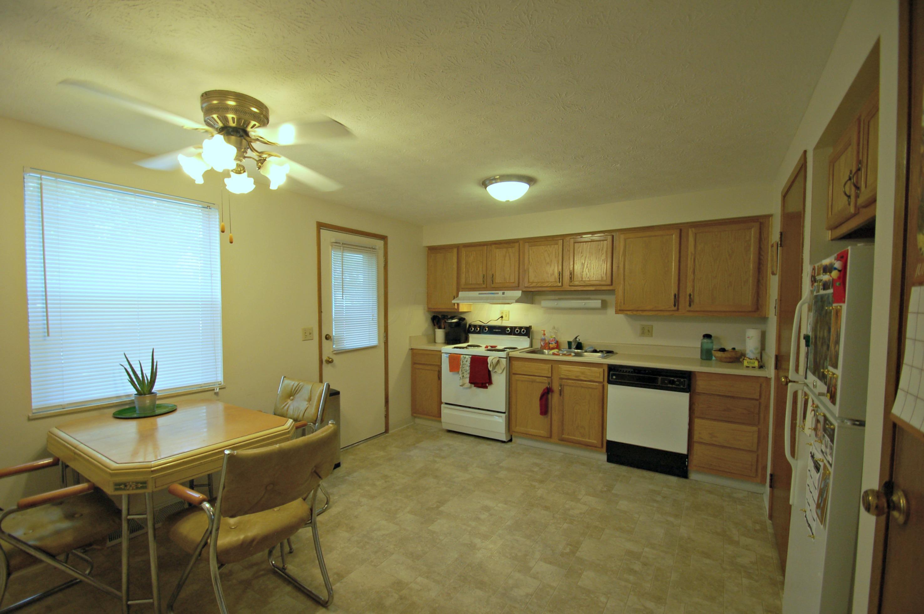 125-127 West Pacemont Road Columbus, OH 43202 - Photo 9 of 37