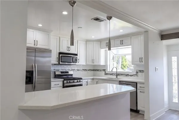 $998,000 | 315 South Benwood Drive, Anaheim, CA 92804