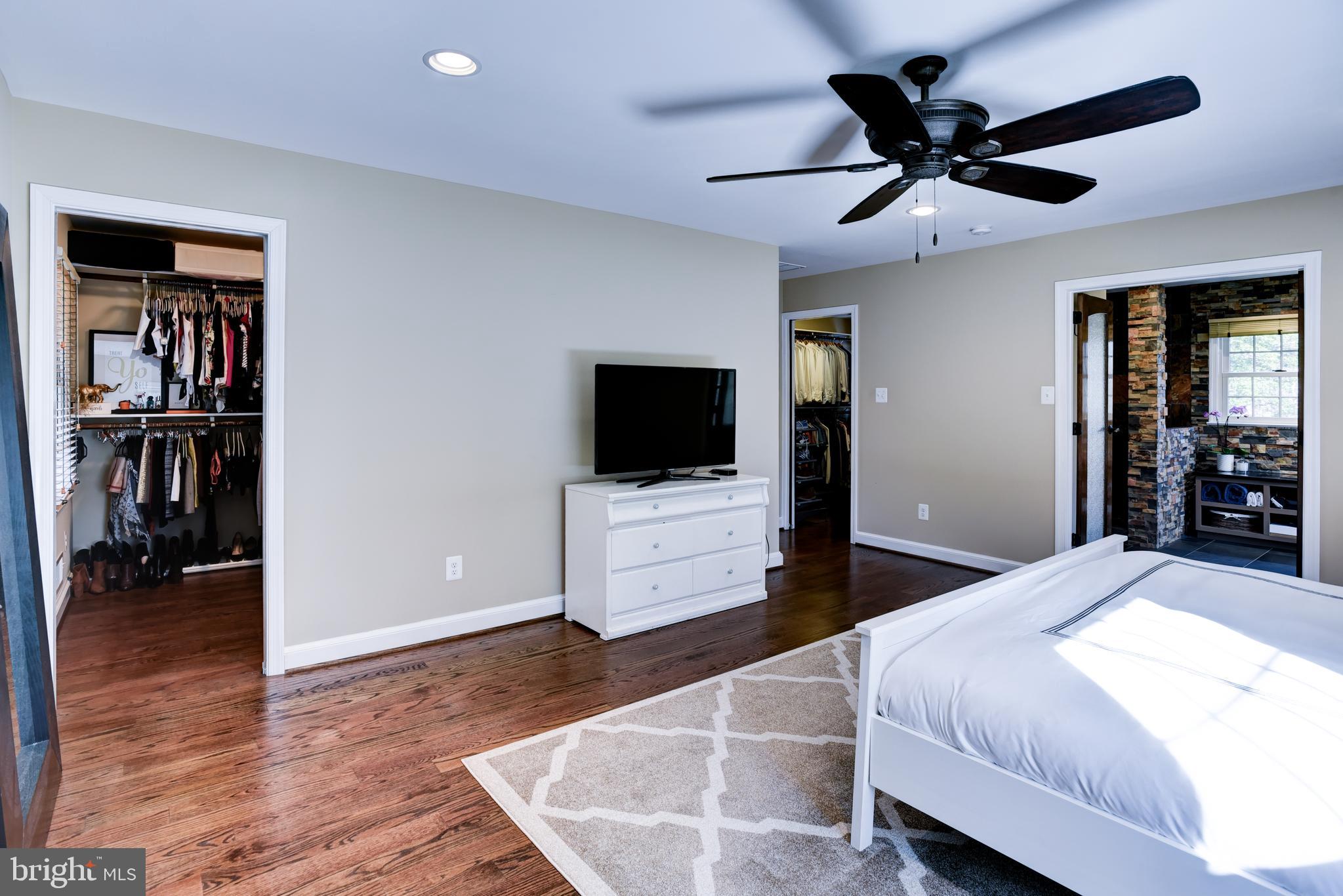 13629 Esworthy Road Germantown, MD 20874 - Photo 27 of 50 Primary bedroom with view into walk-in closet #1