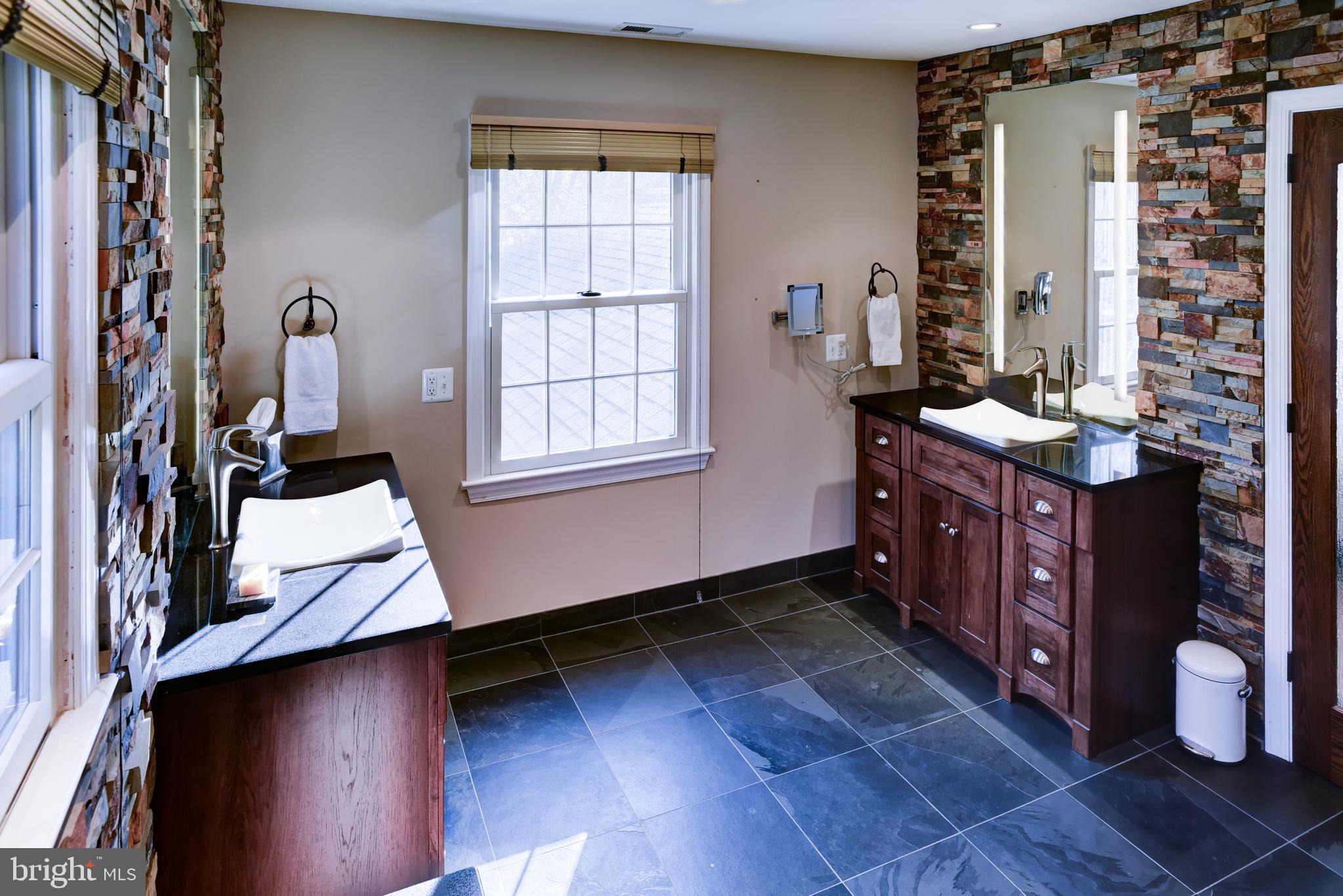 13629 Esworthy Road Germantown, MD 20874 - Photo 31 of 50 Gallery Image 31