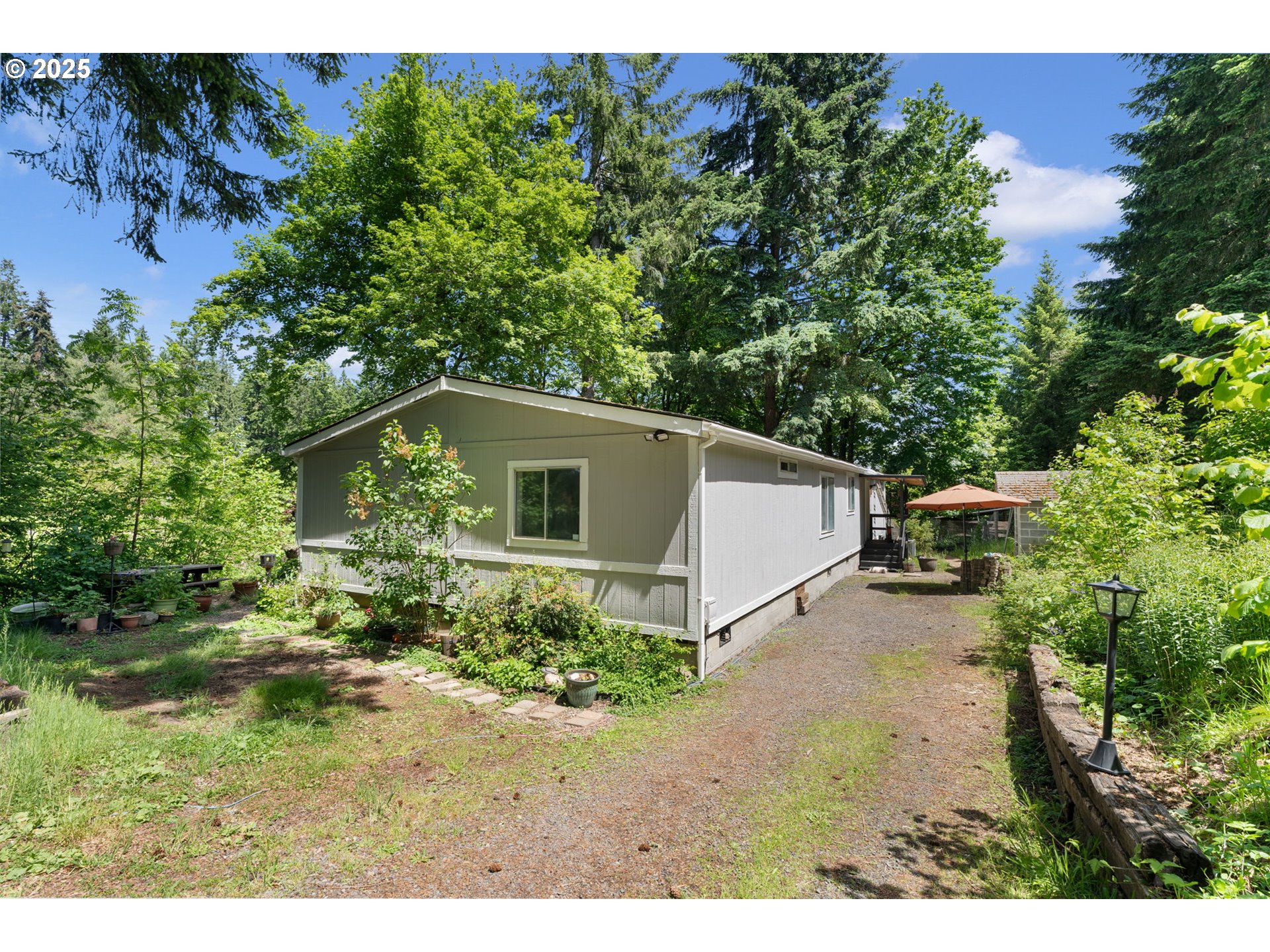 18700 Southwest Seiffert Road Sherwood, OR 97140 - Photo 2 of 48 Exterior