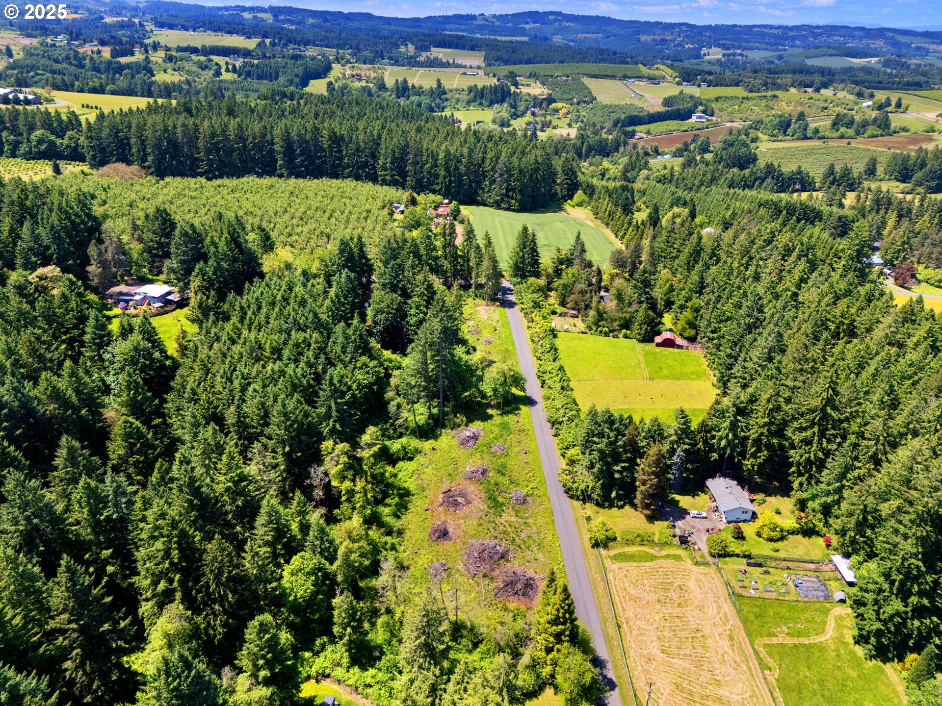 18700 Southwest Seiffert Road Sherwood, OR 97140 - Photo 38 of 48 Drone View/UAV