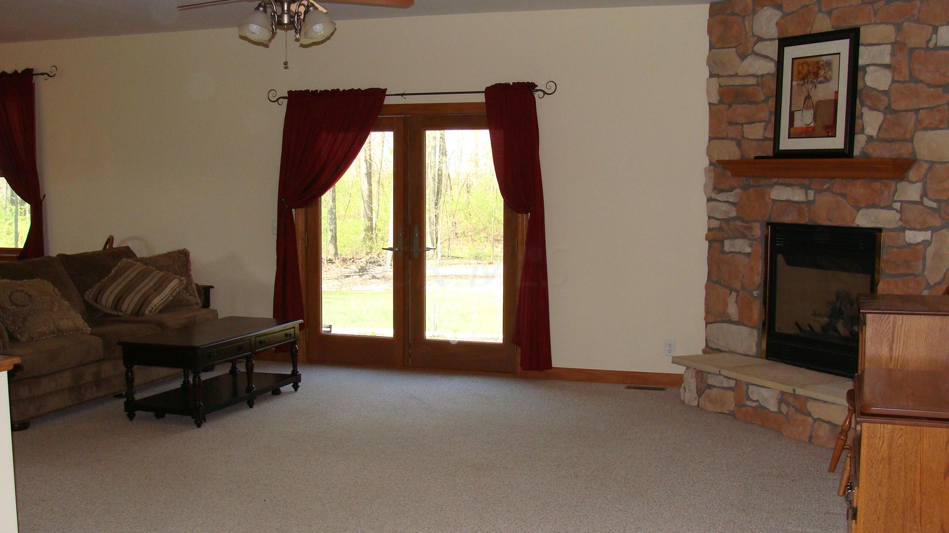 1381 Horseshoe Road Delaware, OH 43015 - Photo 7 of 10