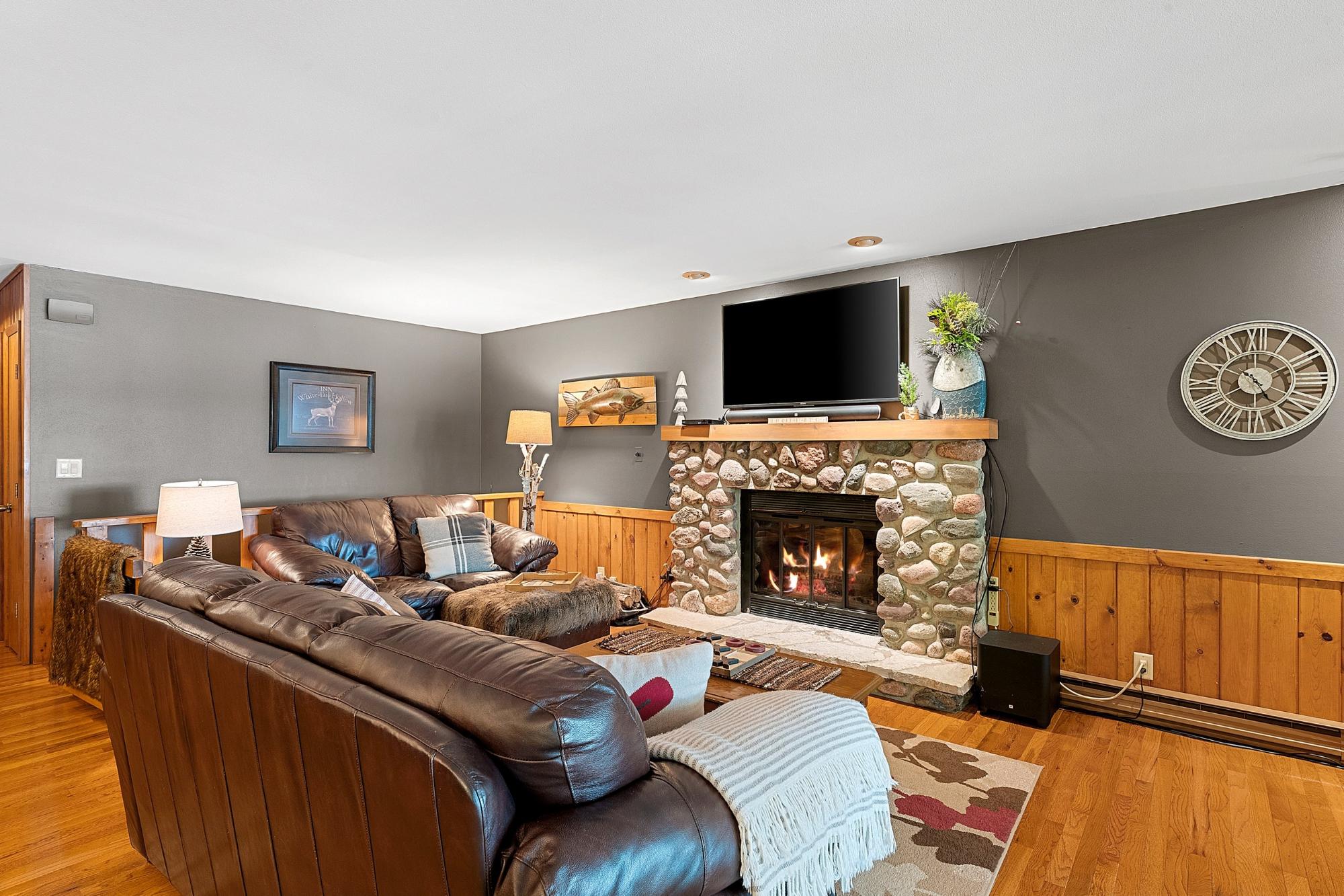 2933 Pine Island Lake Road Eagle River, WI 54521 - Photo 8 of 48 Gallery Image 8