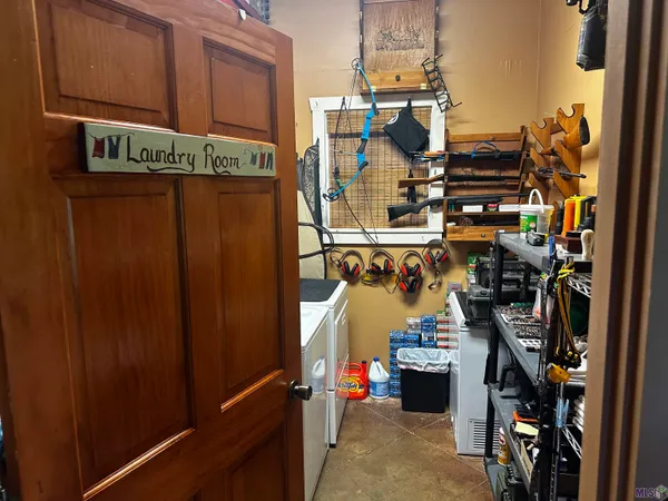 $1,100,000 | 309 Dyson Road, Montgomery, LA 71454