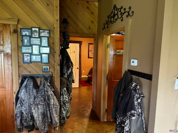 $1,100,000 | 309 Dyson Road, Montgomery, LA 71454