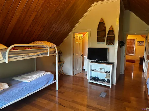 $1,100,000 | 309 Dyson Road, Montgomery, LA 71454