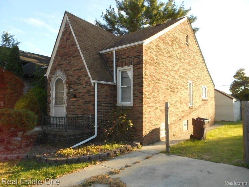 84 Oak Street River Rouge, MI 48218 - Photo 3 of 8 2011-01-01 00.00