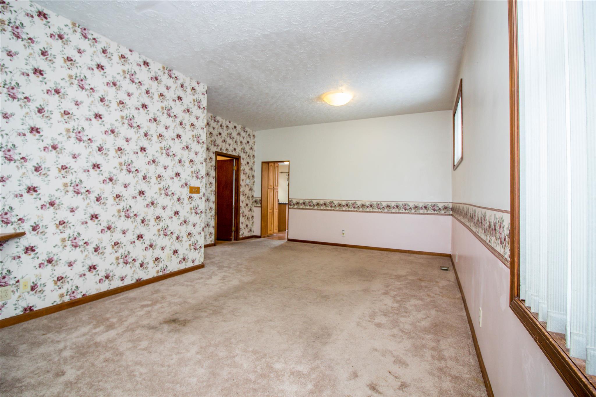 18407 Paulding Road Monroeville, IN 46773 - Photo 7 of 36