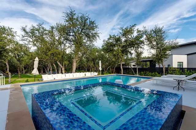 $2,650,000 | 7917 Orisha Drive, Austin, TX 78739