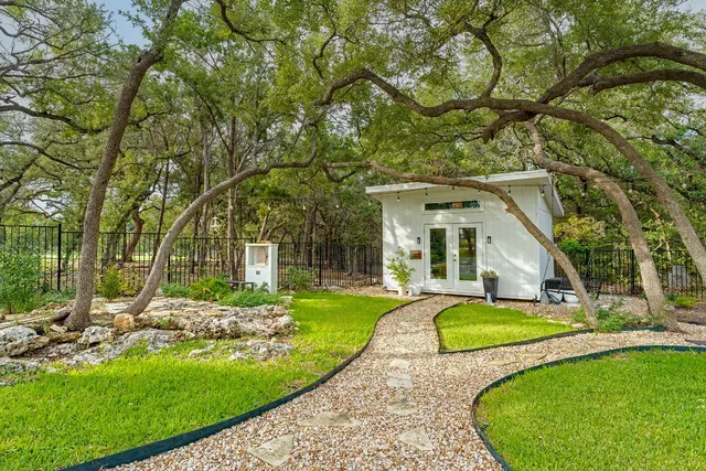 $2,650,000 | 7917 Orisha Drive, Austin, TX 78739