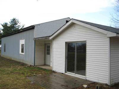 4423 North State Road Davison, MI 48423 - Photo 3 of 3 20135723-2.JPG