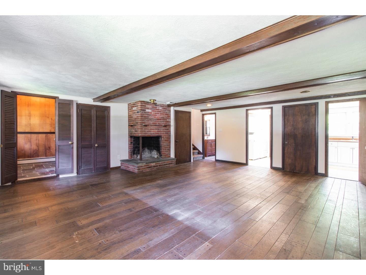 53 Tyrone Road Phoenixville, PA 19460 - Photo 15 of 23 Family Room
