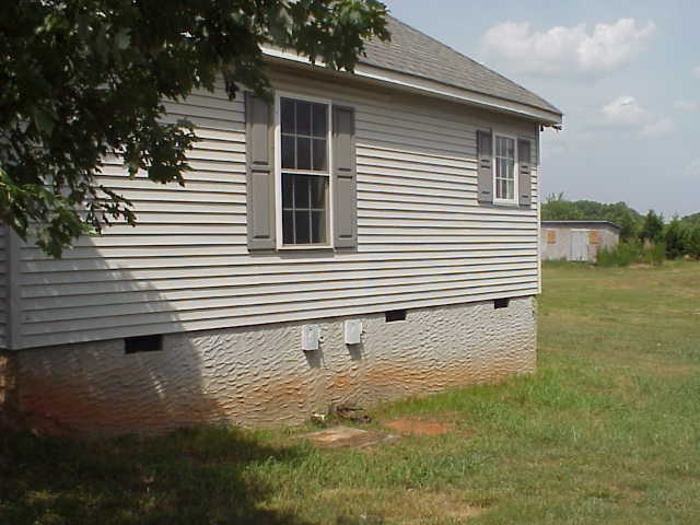 553 Mc Graw Road Cowpens, SC 29330 - Photo 14 of 16 Gallery Image 14