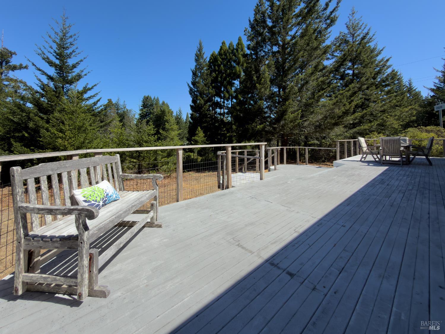 33416 Iversen Road Gualala, CA 95445 - Photo 11 of 50 Gallery Image 11