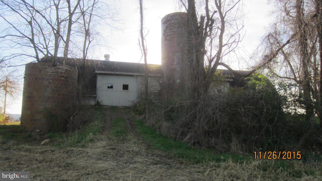 165 Wickersham Road Bainbridge, PA 17502 - Photo 25 of 28 Gallery Image 25