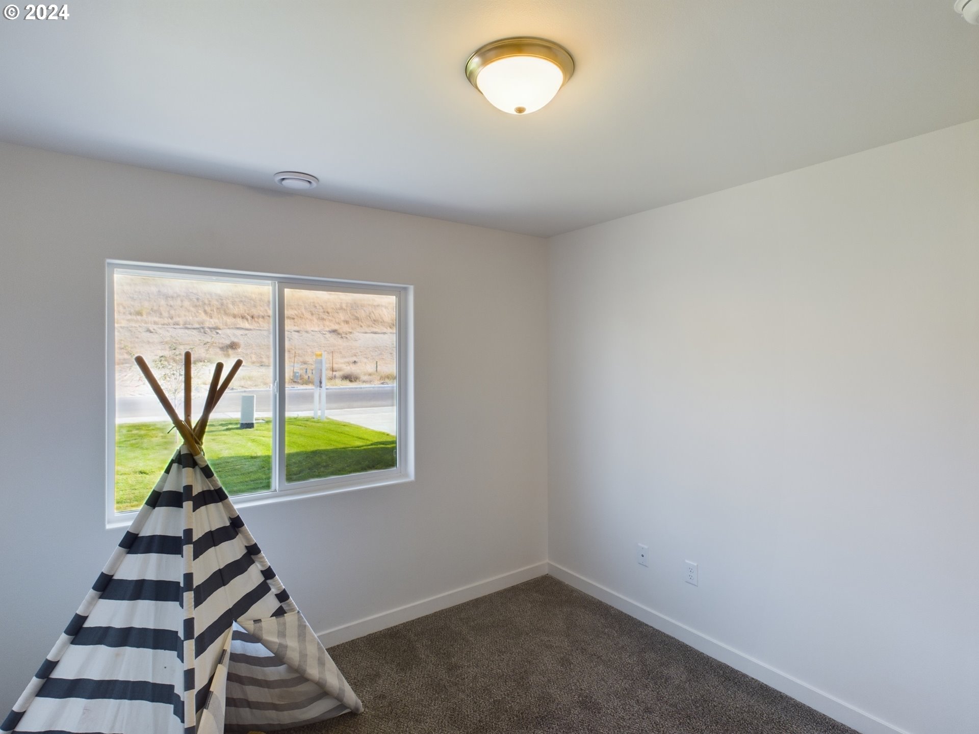 931 Northeast 10th Street Hermiston, OR 97838 - Photo 18 of 21 Gallery Image 18