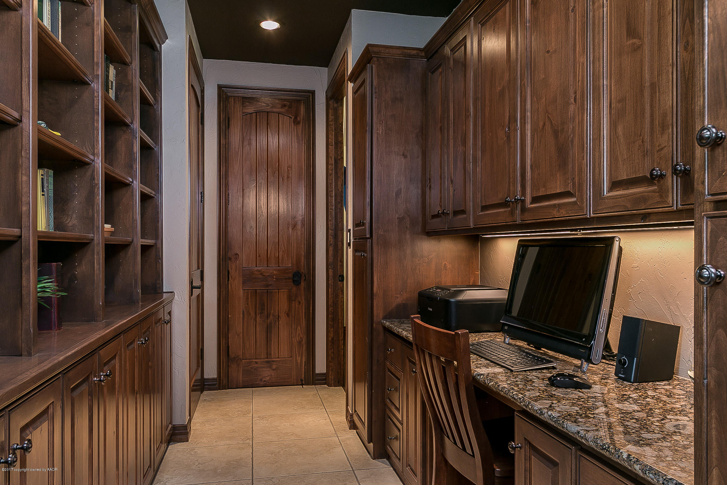 7851 East Lake View Road Amarillo, TX 79118 - Photo 29 of 57 Hall Office