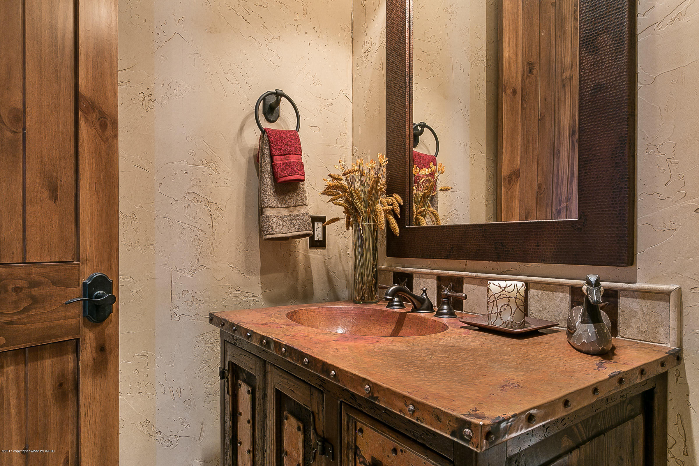 7851 East Lake View Road Amarillo, TX 79118 - Photo 36 of 57 Powder Room