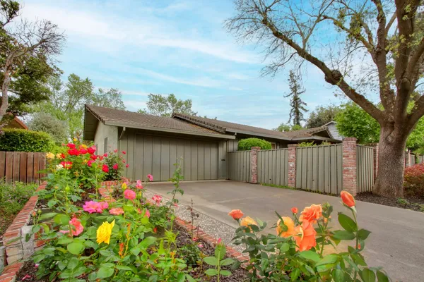 $975,000 | 1018 Plum Lane, Davis, CA 95616