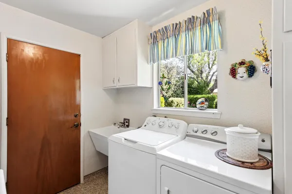 $975,000 | 1018 Plum Lane, Davis, CA 95616