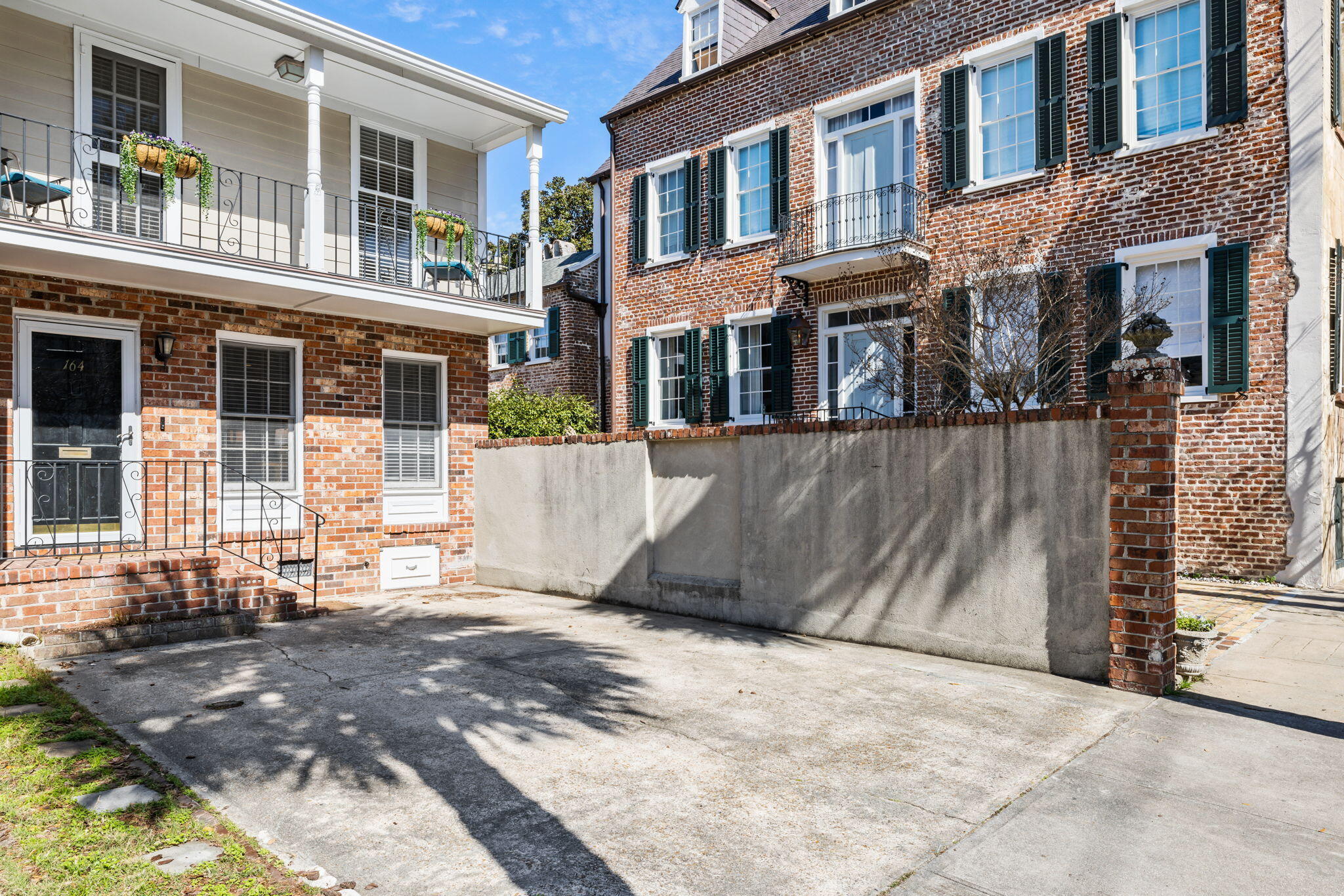 164 Queen Street Charleston, SC 29401 - Photo 16 of 24