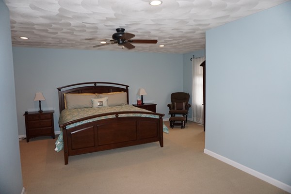 4 Edwards Road Wilmington, MA 01887 - Photo 12 of 29 Gallery Image 12