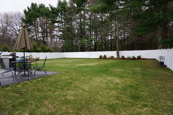 4 Edwards Road Wilmington, MA 01887 - Photo 22 of 29 Gallery Image 22