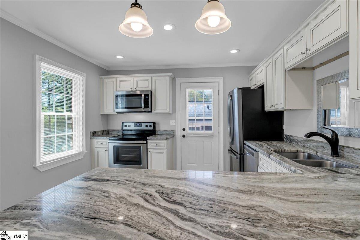 130 Glenn Road Greenville, SC 29607 - Photo 13 of 31 Gallery Image 13