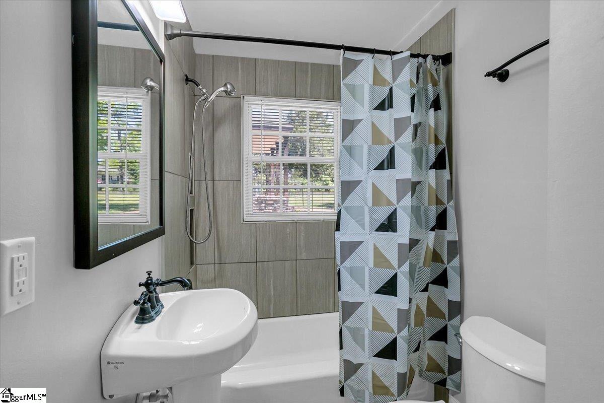 130 Glenn Road Greenville, SC 29607 - Photo 17 of 31 Gallery Image 17
