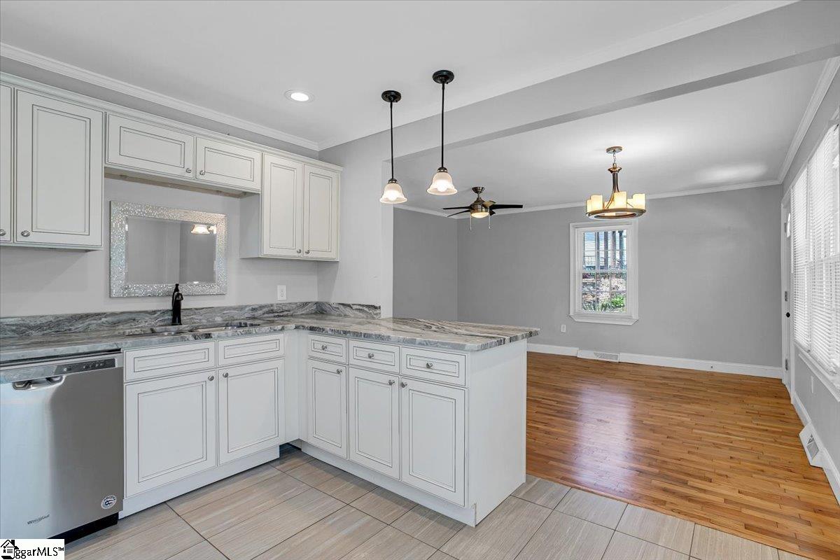 130 Glenn Road Greenville, SC 29607 - Photo 9 of 31 Gallery Image 9