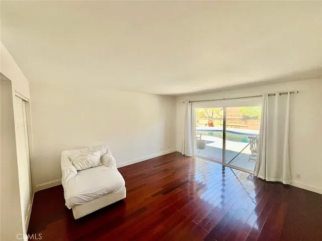 $1,029,000 | 10116 Viking Avenue, Northridge, CA 91324