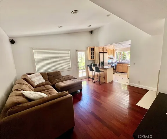 $1,029,000 | 10116 Viking Avenue, Northridge, CA 91324