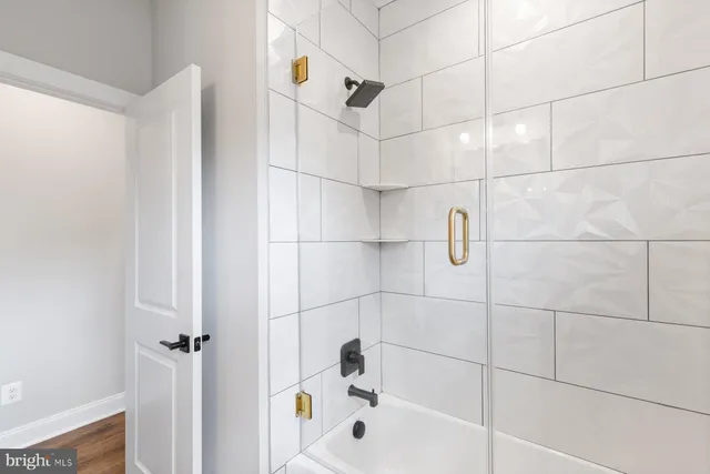 a bathroom with a bathtub