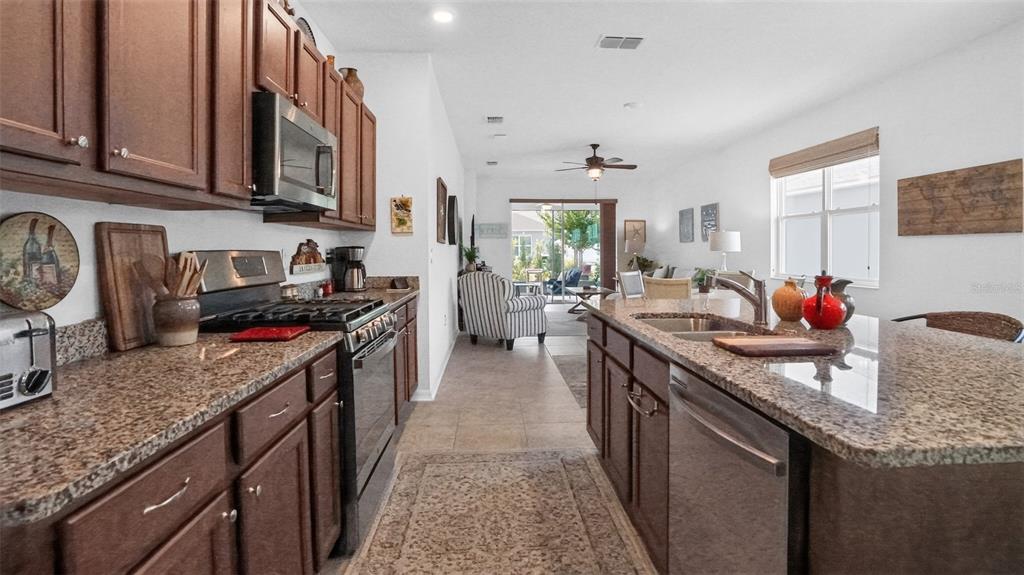 8750 Southwest 76th Street Road Ocala, FL 34481 - Photo 9 of 30
