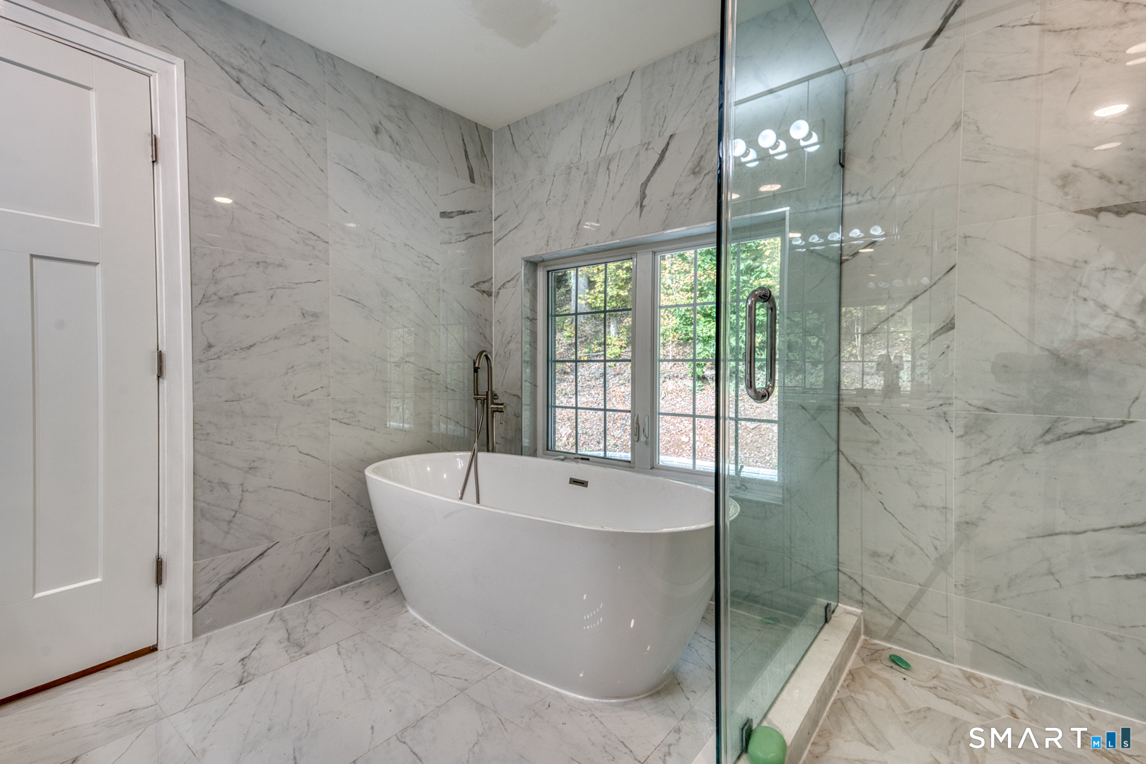 171 Oregon Road Meriden, CT 06451 - Photo 29 of 38