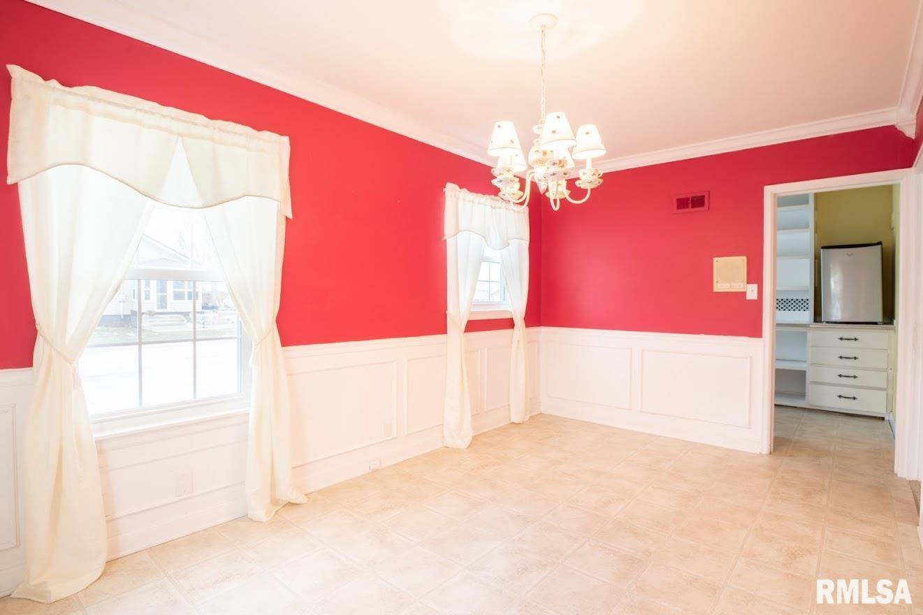 312 North Trivoli Road Trivoli, IL 61569 - Photo 11 of 45