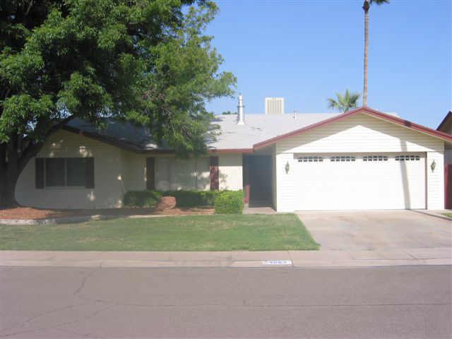 4523 South Oak Street Tempe, AZ 85282 - Photo 1 of 6 Primary Photo